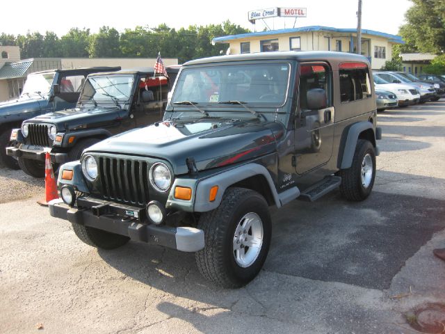 Jeep Wrangler Unlimited 2004 photo 2