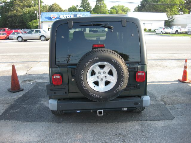 Jeep Wrangler Unlimited 2004 photo 4