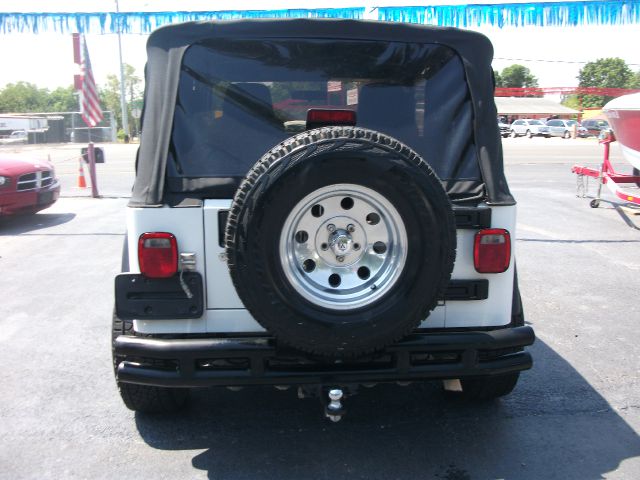 Jeep Wrangler Unlimited 2005 photo 4