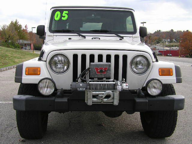 Jeep Wrangler Unlimited 2005 photo 3