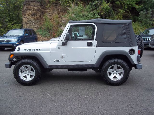 Jeep Wrangler Unlimited 2006 photo 2