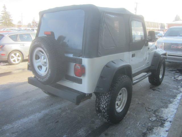 Jeep Wrangler Unlimited 2006 photo 4