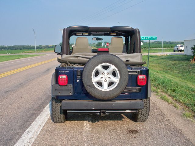 Jeep Wrangler Unlimited 2006 photo 3