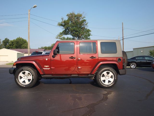 Jeep Wrangler Unlimited 1500 Extended Cargo Clean SUV