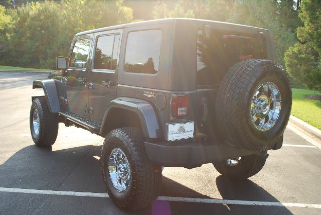 Jeep Wrangler Unlimited 2007 photo 3