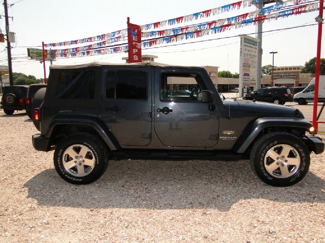 Jeep Wrangler Unlimited 2008 photo 2