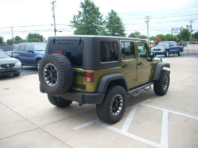 Jeep Wrangler Unlimited 1500 Extended Cargo Clean SUV