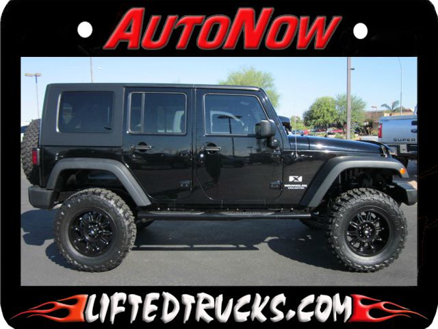 Jeep Wrangler Unlimited 1500 Extended Cargo Clean SUV