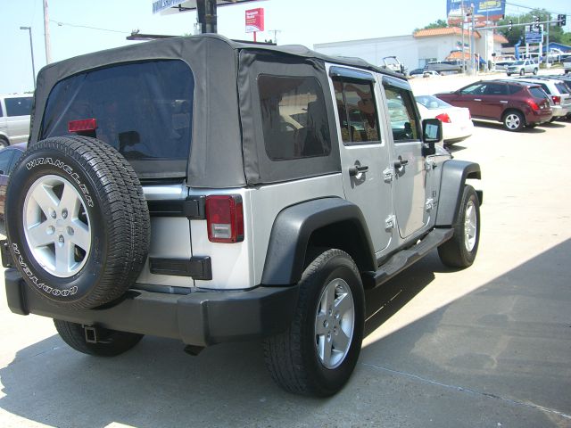 Jeep Wrangler Unlimited 2008 photo 4