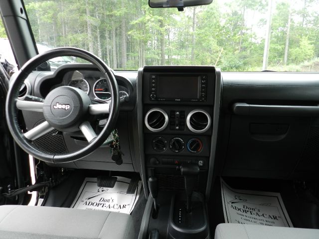 Jeep Wrangler Unlimited 2009 photo 2