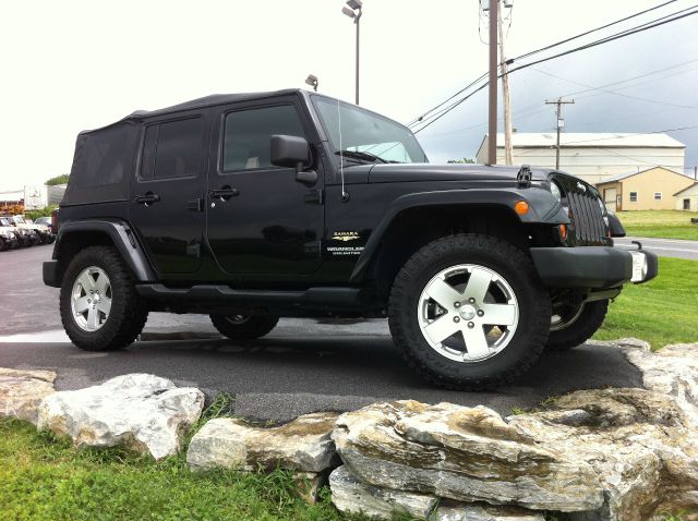 Jeep Wrangler Unlimited 2010 photo 1