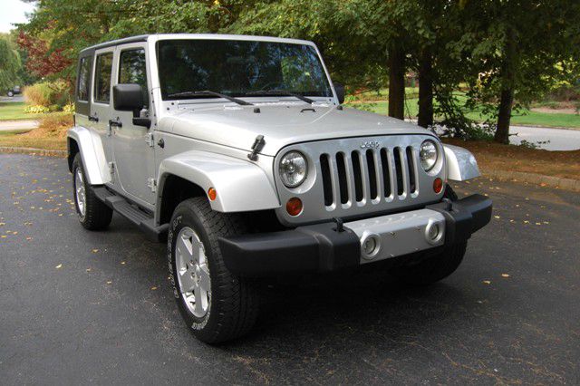 Jeep Wrangler Unlimited 2010 photo 1