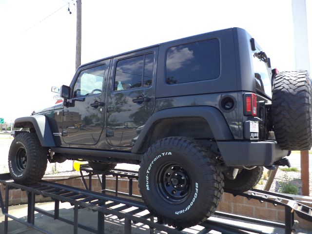 Jeep Wrangler Unlimited 2010 photo 1