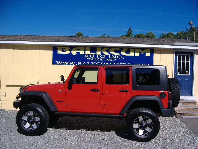 Jeep Wrangler Unlimited 2010 photo 2