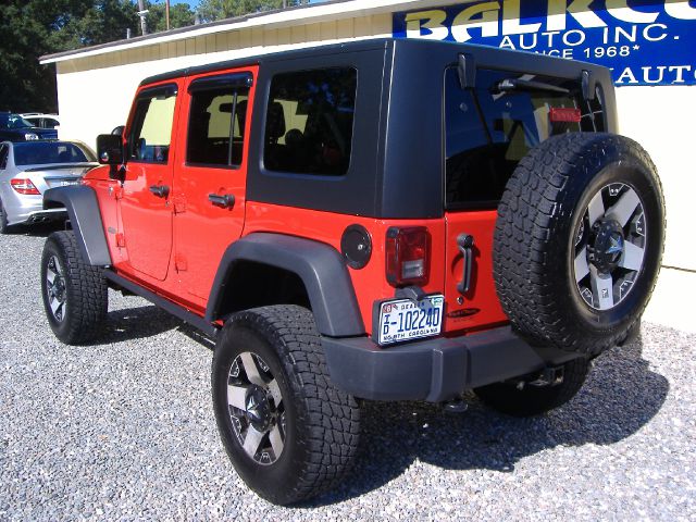 Jeep Wrangler Unlimited 2010 photo 3