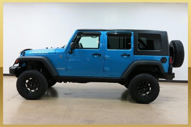 Jeep Wrangler Unlimited 2010 photo 3