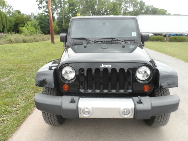 Jeep Wrangler Unlimited 2010 photo 1