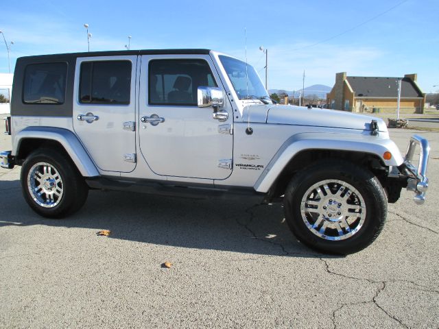 Jeep Wrangler Unlimited 2010 photo 4