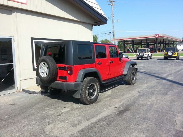 Jeep Wrangler Unlimited 2010 photo 1