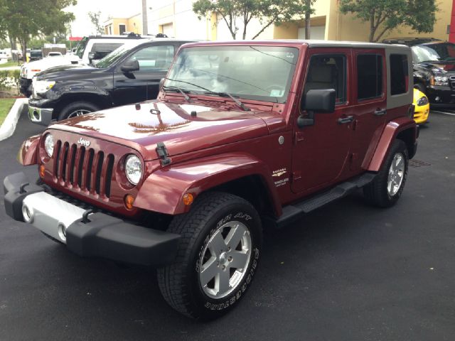 Jeep Wrangler Unlimited 2010 photo 4