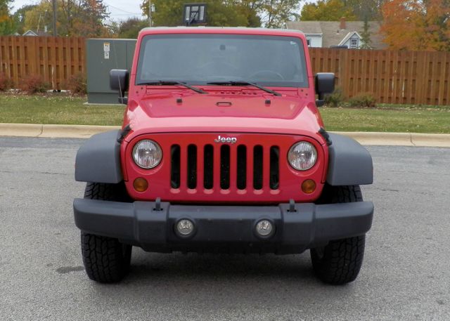 Jeep Wrangler Unlimited 2011 photo 2