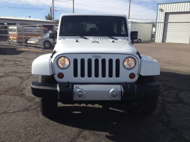 Jeep Wrangler Unlimited 2011 photo 1