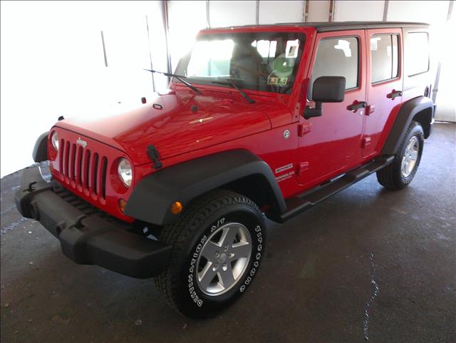 Jeep Wrangler Unlimited 2011 photo 1