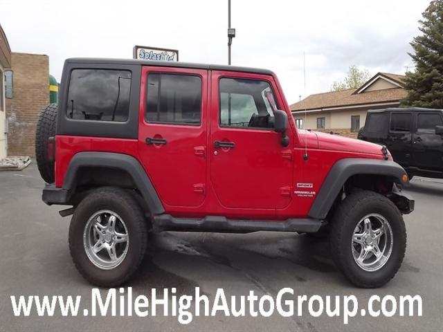 Jeep Wrangler Unlimited 2011 photo 2