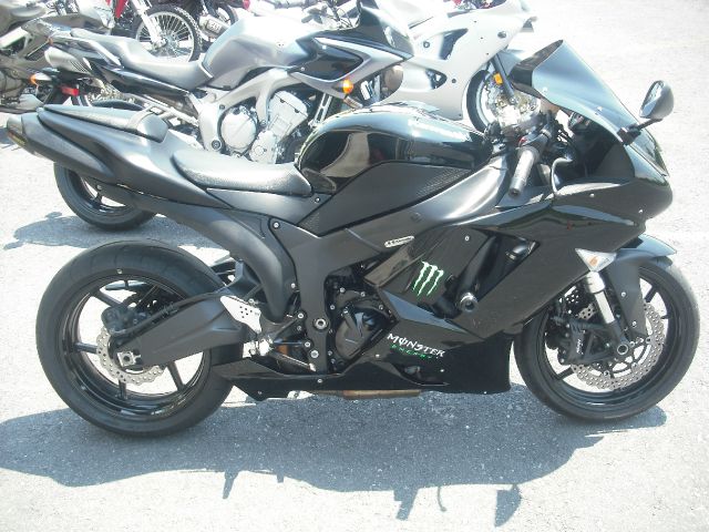 Kawasaki Ninja zx-6R 2007 photo 2