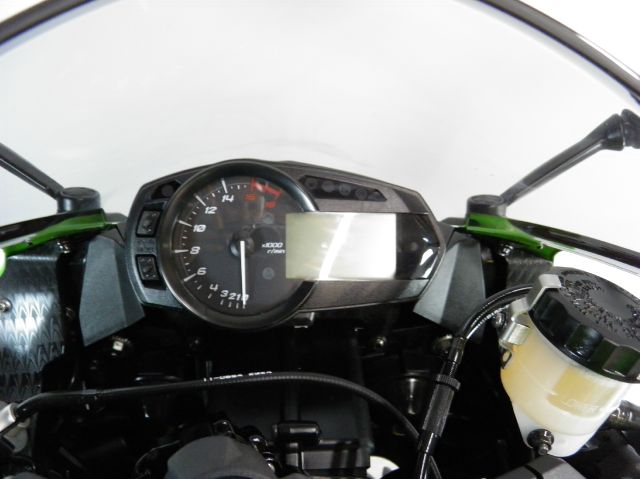 Kawasaki Ninja zx-6R 2013 photo 6