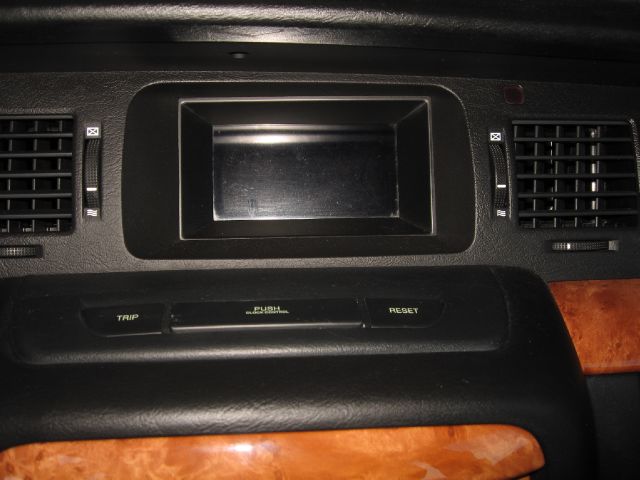 Kia Amanti 2004 photo 2