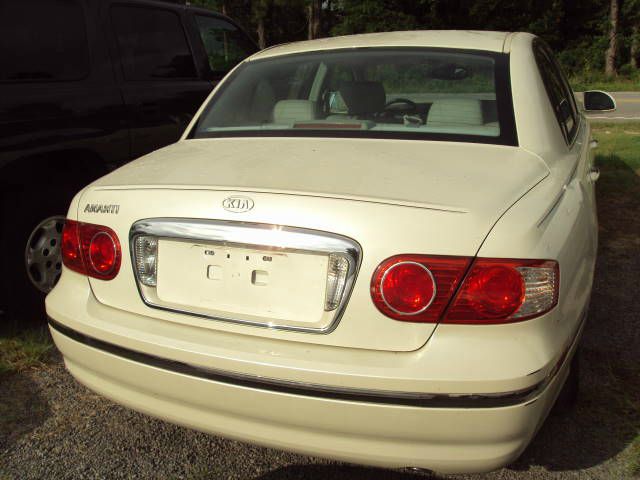 Kia Amanti 2004 photo 1