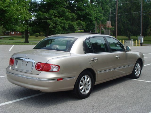 Kia Amanti 2004 photo 32