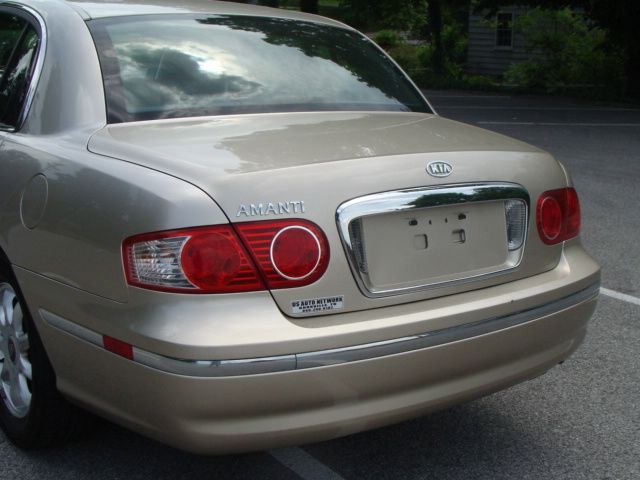 Kia Amanti 2004 photo 46