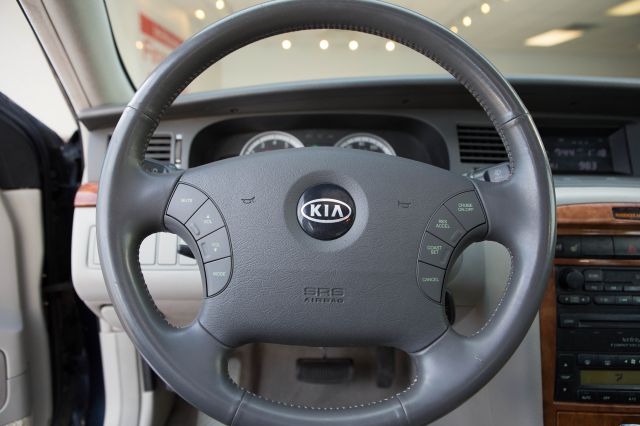 Kia Amanti 2005 photo 2