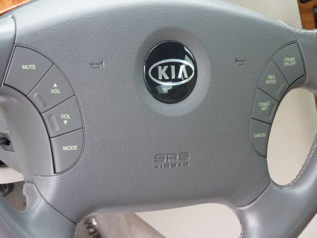 Kia Amanti 2005 photo 9