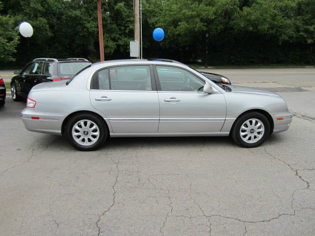 Kia Amanti 2005 photo 1