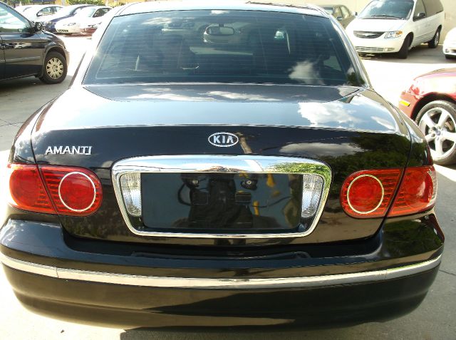 Kia Amanti 2005 photo 7