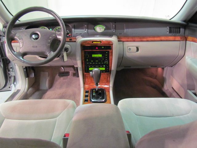 Kia Amanti 2005 photo 7