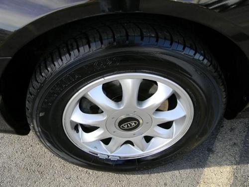 Kia Amanti 2006 photo 4