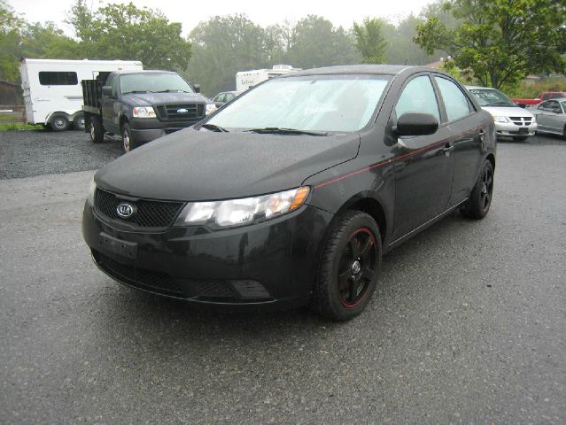 Kia Forte 2010 photo 4