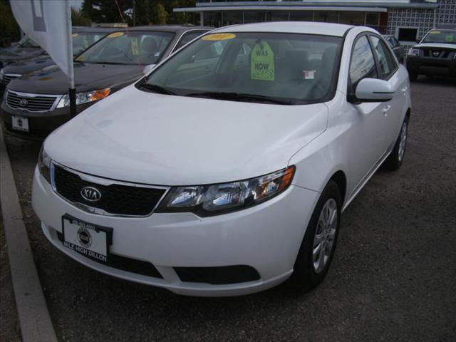 Kia Forte 2010 photo 3