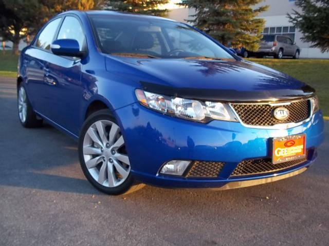 Kia Forte AWD, REAR DVD, Navigation, 3RD ROW, Mem/heat Seats Sedan