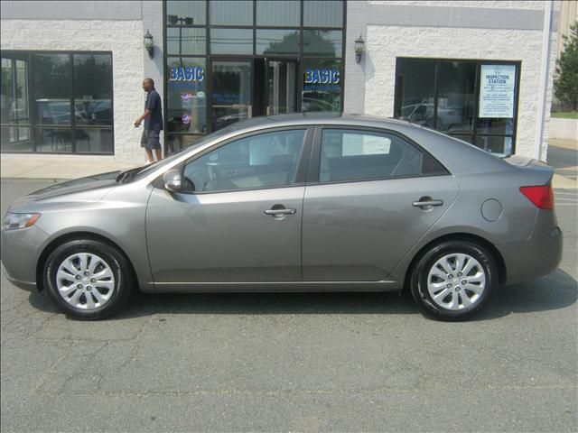 Kia Forte Open-top Sedan