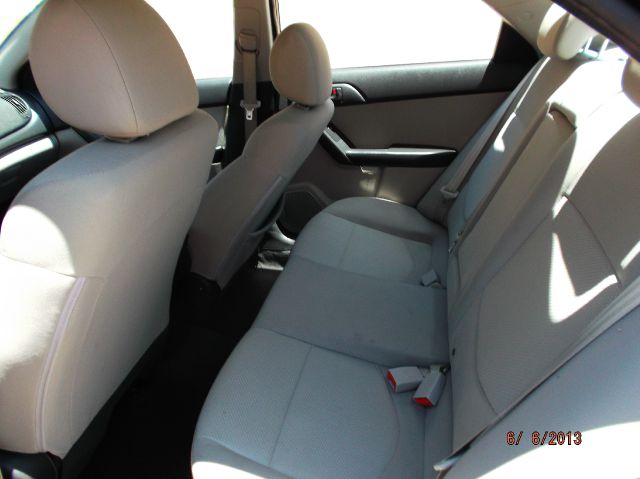 Kia Forte 2010 photo 1