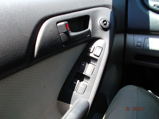 Kia Forte 2010 photo 10