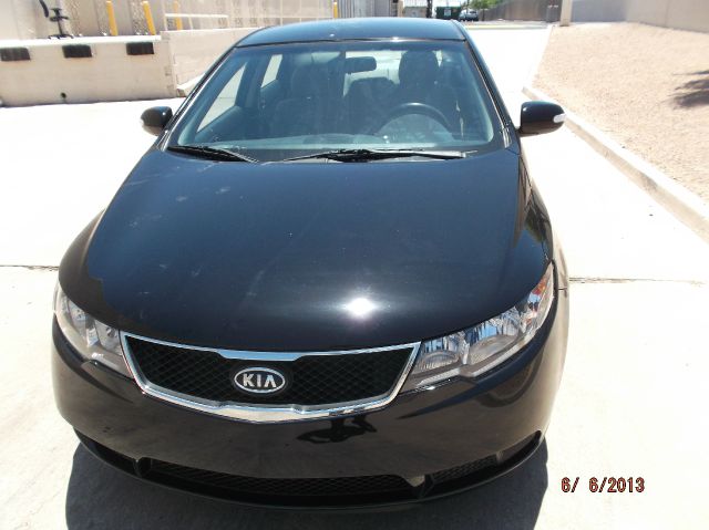 Kia Forte 2010 photo 13