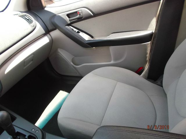 Kia Forte 2010 photo 17