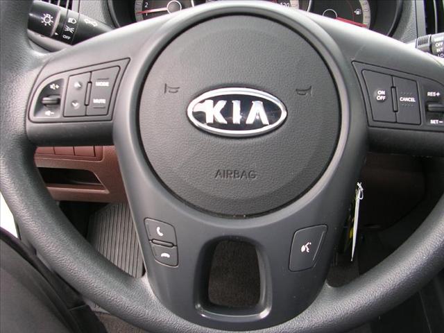 Kia Forte 2010 photo 5