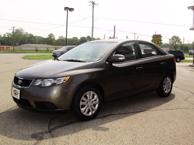 Kia Forte 2010 photo 5